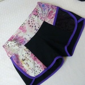 Ultrafit activewear shorts with cheetah print